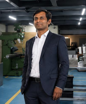 Tushar Jadhav