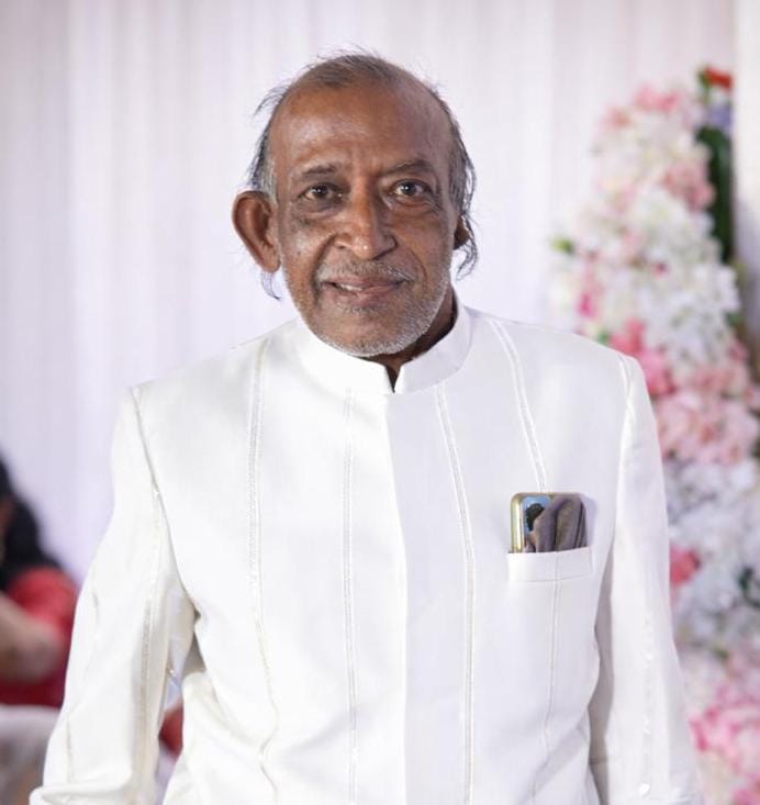 Antim Yatra: Ratanlalji Vedmutha, Rewatara