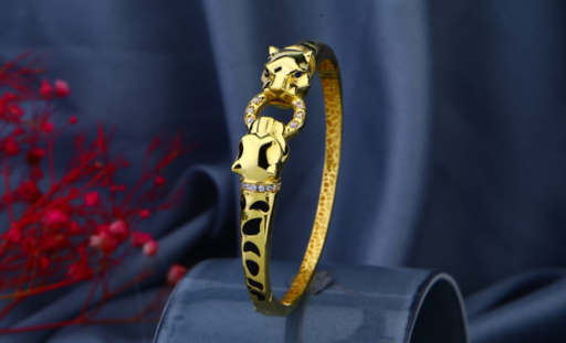 જેન્ટ્સ  કડા.