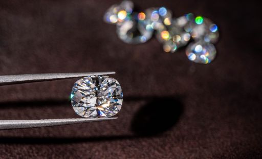 HPHT diamonds