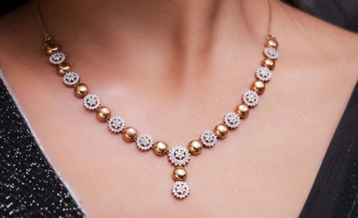 Dimound Necklace