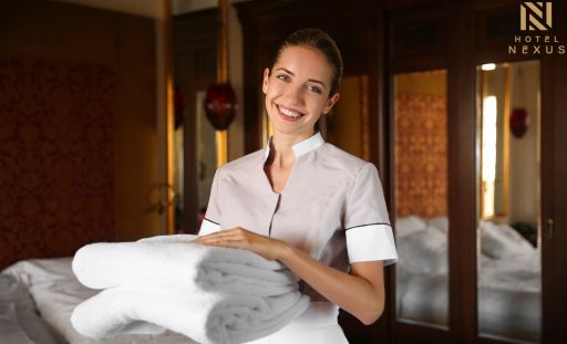 24/7 Room Service