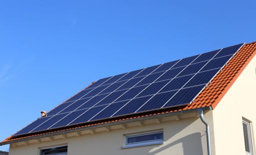 Customized rooftop & industrial solar solutions