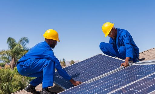 High-efficiency solar panel installation