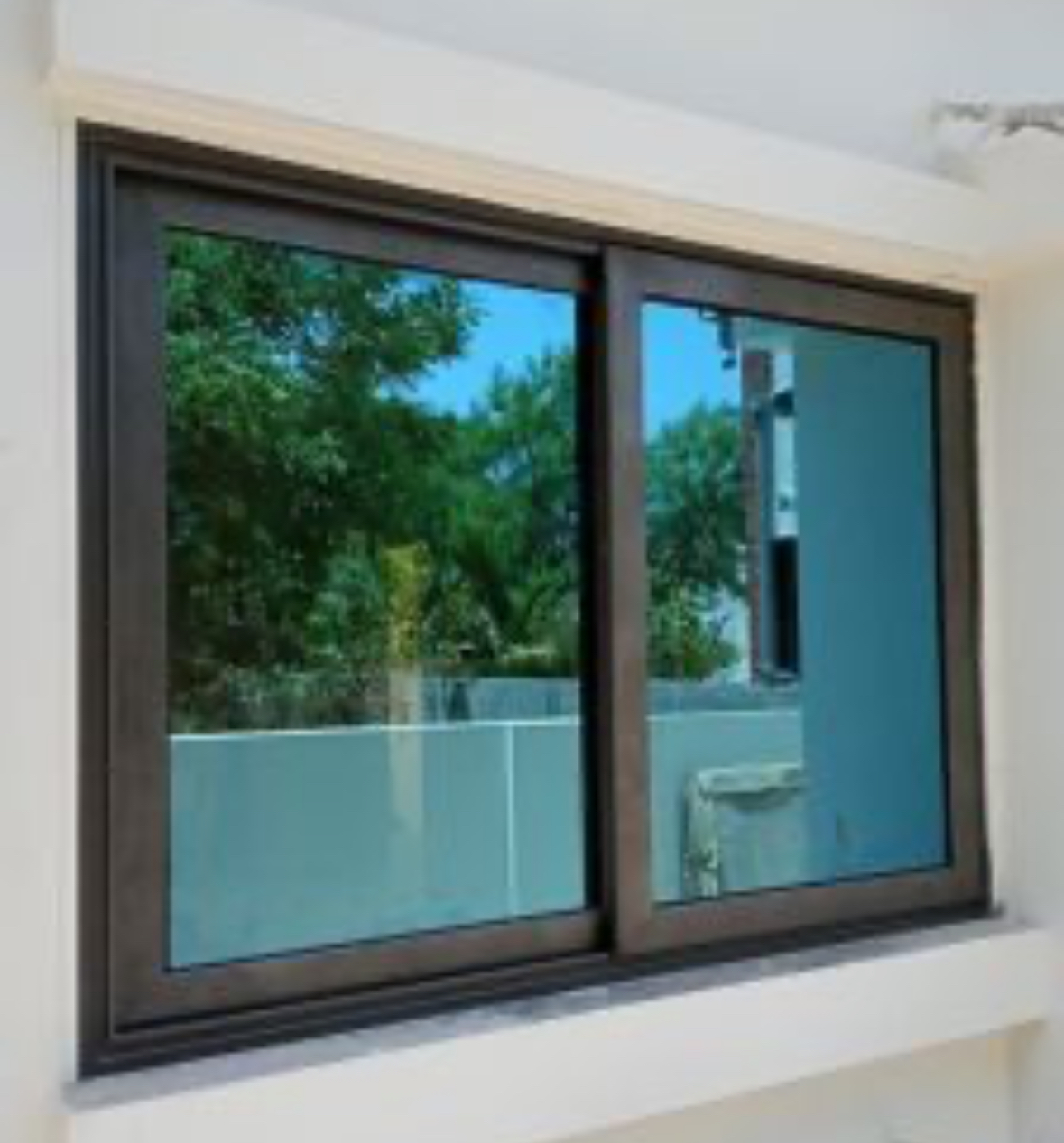 29 MM cardinal window