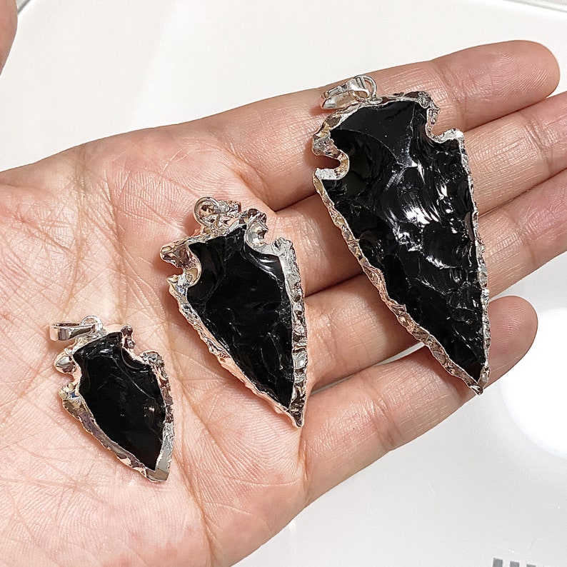 Black turmuline Arrow pendant